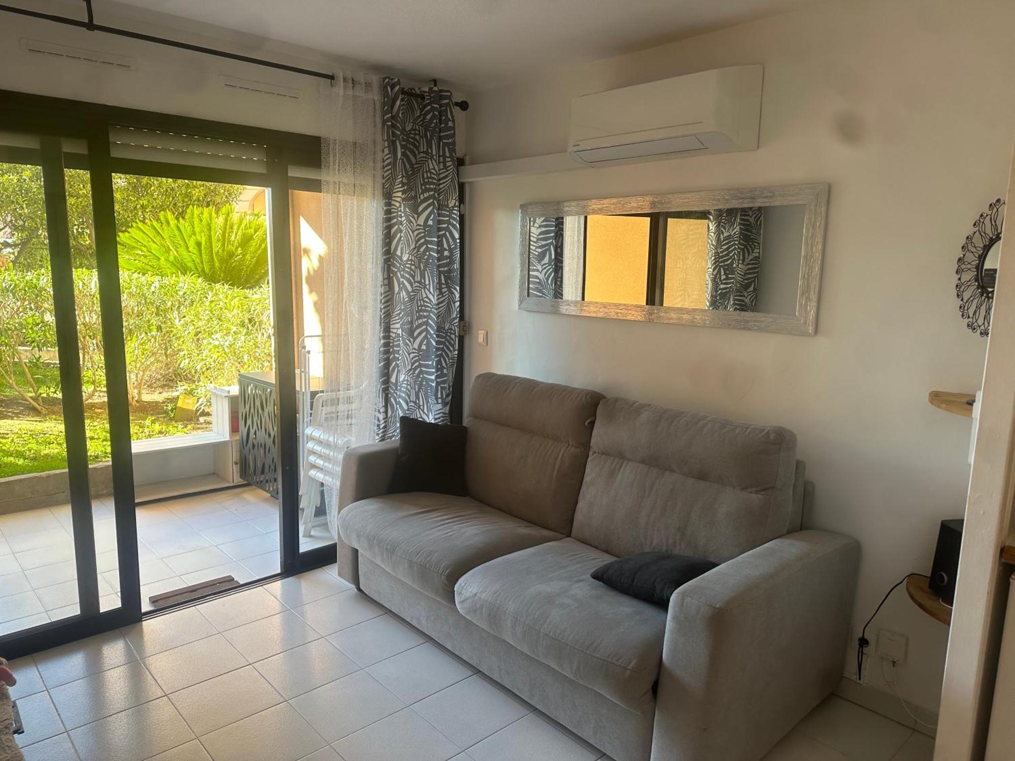Rdc En Avec Piscine Apartment